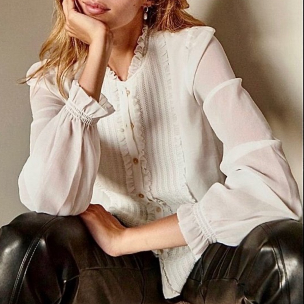 🤍NWT🤍 Aritzia Wilfred Fiji Shirt